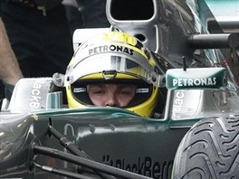 Nico Rosberg ze stje Mercedes ovldl oba vodn trninky na Velkou cenu