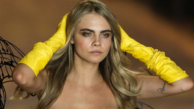 Cara Delevingne je nejdanj modelkou souasnosti.