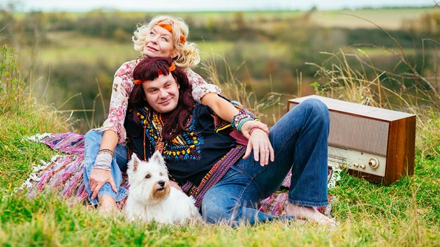 Ps ivot 2014: Vilma Cibulkov a Adrian Jastraban jako hippci