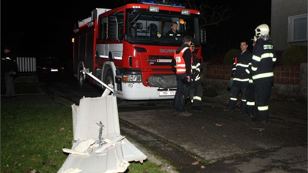 V Pkazech vybuchl ve sklep rodinnho domu pravdpodobn plyn. (20. 11. 2013)