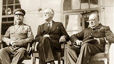 Sovětský vůdce Josef Stalin, americký prezident Franklin Delano Roosevelt a... Sovětský vůdce Josef Stalin, americký prezident Franklin Delano Roosevelt a...