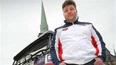 Jezdec Martin Kolomý pedstavil v Plzni Tatru pro Rallye Dakar, která stratuje...