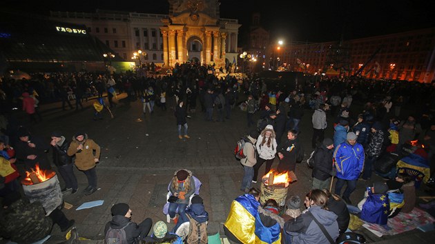 Policie v Kyjev rozehnala protest odprc prezidenta Viktora Janukovye.