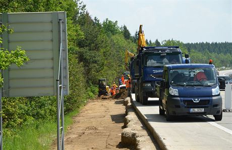 První rok opravy dálnice D1.