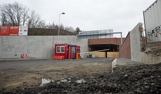 Metrostav 7. prosince zastavil stavební práce na tunelu Blanka kvli sporm s...