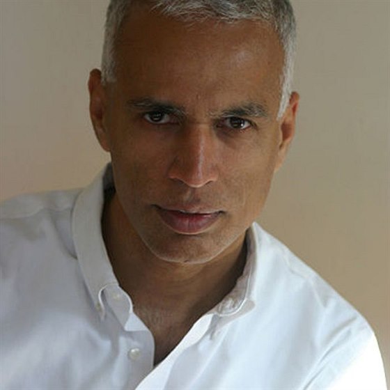 Manil Suri