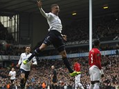 J SI POSKOM, J SI VYSKOM. V 18. minut otevel skre duelu Tottenham vs....