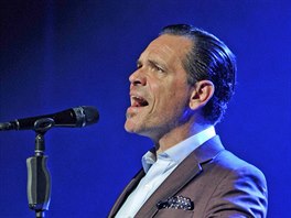 Kurt Elling a Vojtch Dyk zahájili spolené turné 3. prosince 2013 v brnnském...