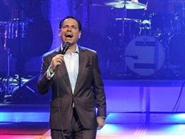 Kurt Elling a Vojtch Dyk zahájili spolené turné 3. prosince 2013 v brnnském...