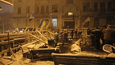 Barikády v centru Kyjeva (9. prosince 2013)