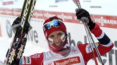 Marit Björgenová jásá po vítězství ve stíhacím závodu na 10 kilometrů volně v Marit Björgenová jásá po vítězství ve stíhacím závodu na 10 kilometrů volně v