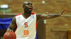 Thomas Massamba, švédský rozehrávač ve službách Nymburka Thomas Massamba, švédský rozehrávač ve službách Nymburka