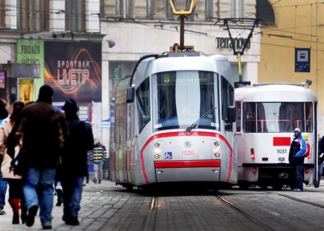 Brnnský dopravní podnik chce z vozidel vytlait zneitné nebo siln zapáchají osoby. Ilustraní snímek