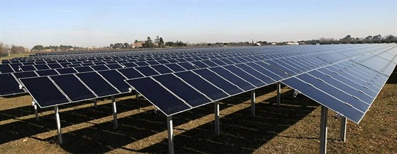 U eperky má vyrst nejvtí solární elektrárna v kraji. Ilustraní foto