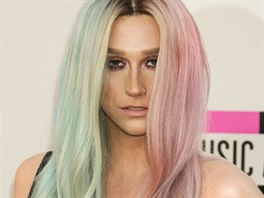 Krapet odvánji pojala pastelový trend zpvaka Kesha. Na pedávání American...