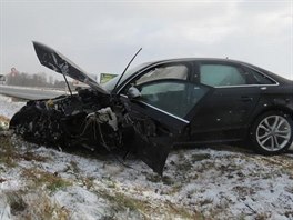 Audi ukraden 7. prosince 2013 v Nmecku havarovalo t den na sjezdu dlnice u...