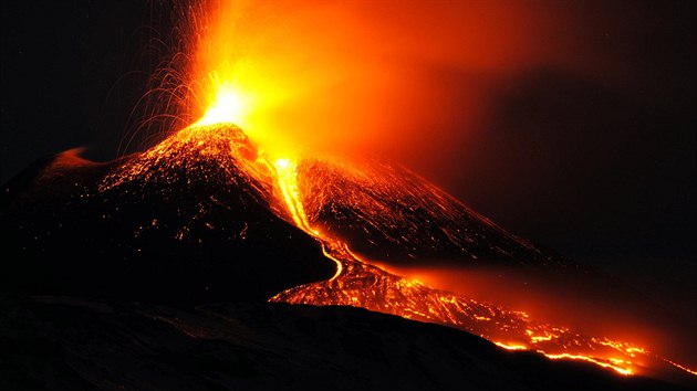 Erupce Etny nabz lidem uniktn podvanou.