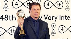 28. ČERVNA Americký herec John Travolta zahájil filmový festival v Karlových... 28. ČERVNA Americký herec John Travolta zahájil filmový festival v Karlových...