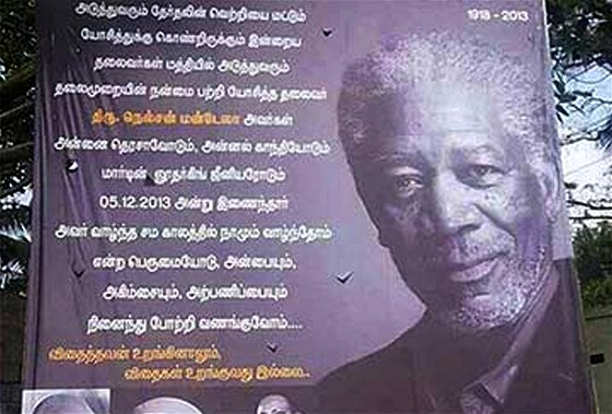 V Indii pouili na billboard oznamující smrt Nelsona Mandely fotografii