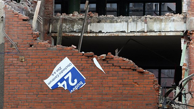 Msto t baovskch budov m vyrst ob obchodn centrum.