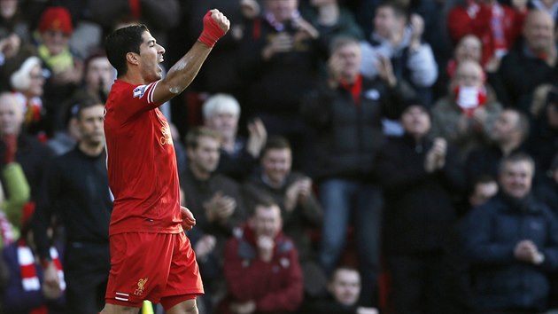 tonk Liverpoolu Luis Surez slav svou trefu do st Cardiffu.