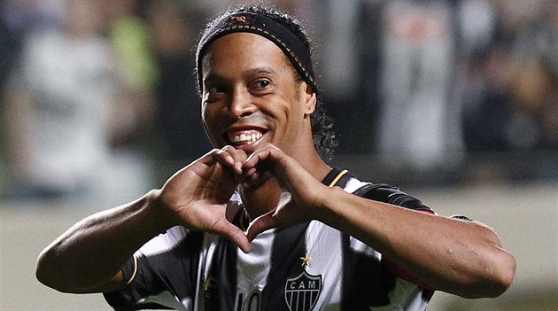 Ronaldinho v dresu Atletika Mineiro Ronaldinho v dresu Atletika Mineiro