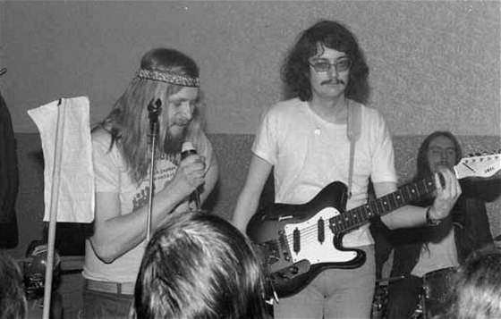 Koncert skupiny Umlá hmota II v hostinci Na Staré pot v roce 1977, Otakar