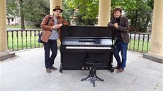 Organizátoři akce Piana v ulicích Písku Petr Putna a Ondřej Kobza. Organizátoři akce Piana v ulicích Písku Petr Putna a Ondřej Kobza.