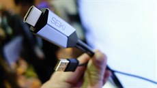 Aktivní kabel Seiki U-Vision konvertuje Full HD na 4K. Aktivní kabel Seiki U-Vision konvertuje Full HD na 4K.