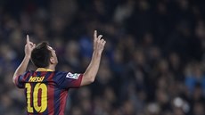 Útočník Lionel Messi z Barcelony oslavuje jeden ze dvou gólů, které vstřelil ve... Útočník Lionel Messi z Barcelony oslavuje jeden ze dvou gólů, které vstřelil ve...