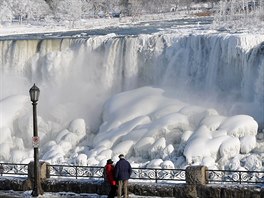 Niagarské vodopády pokryl led. Me za to arktická zima, která u nkolik dní...