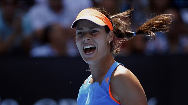 IDEMO! Srbsk tenistka Ana Ivanoviov okovala v osmifinle Austrailan Open Serenu Williamsovou.