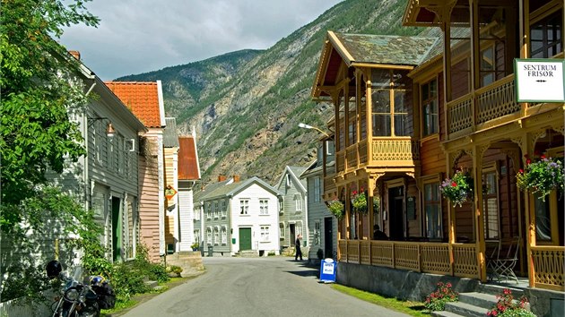 Historick msteko Laerdal je proslul malebnmi devnmi domky. Ty jsou vak pro plameny snadnou koist.