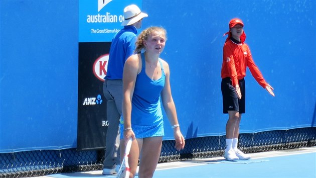 COE? esk tenistka Kateina Siniakov se pi sv premie na Australian Open podivovala svmu vkonu.