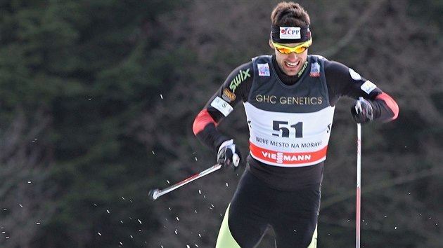 Běžec na lyžích Dušan Kožíšek v kvalifikaci sprintu SP v Novém Městě na Moravě