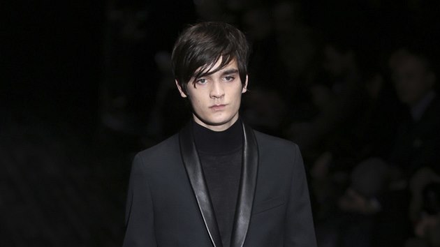 Alain Fabien Delon coby model na pehldce  Gucci (13. ledna 2014)
