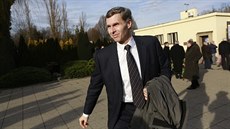 Na pohřeb Karla Guta dorazil šéf ČOV Jiří Kejval Na pohřeb Karla Guta dorazil šéf ČOV Jiří Kejval