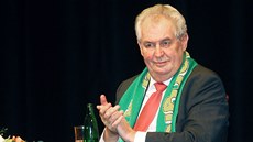 Prezident Milo Zeman pi setkání s obany v karlovarském hotelu Thermal. (13.