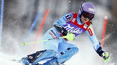 Tina Mazeová v superkombinaním slalomu v Zauchensee.  
