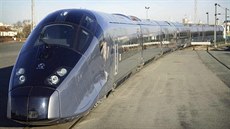 Thalys na spoje nasadí ptivozovou jednotku TGV s 393 místy, ve voze nebude ádné oberstvení, cestující si mohou vzít s sebou jen jeden kufr. 