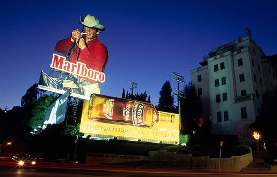 Eric Lawson byl tváí znaky Marlboro v letech 1978 a 1981. Snímek je ze