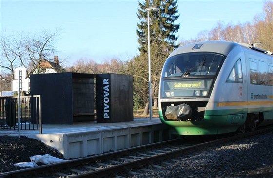 První soukromá elezniní zastávka Varnsdorf - pivovar Kocour.