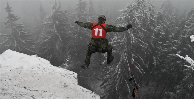Extrémní armádní závod Winter Survival Extrémní armádní závod Winter Survival