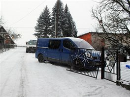 V Kateinicch na Novojinsku srazila patn zaparkovan dodvka dv dti.