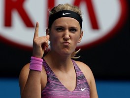 SE MNOU SE MUS POTAT. Viktoria Azarenkov v osmifinle Australian Open. 