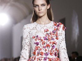 Giambattista Valli Haute Couture: kolekce jaro - lto 2014