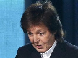 Paul McCartney a Ringo Starr po spoleném vystoupení. (Grammy 2013)