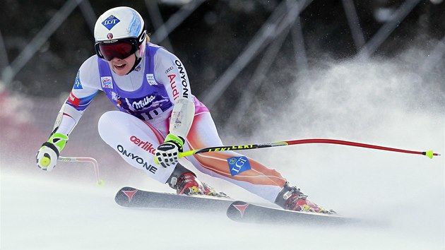 Tina Weiratherov v superobm slalomu v Cortin d'Ampezzo. 