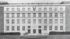 Brnnská Masarykova univerzita slaví 95 let od zaloení. Na snímku Právnická...