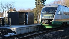 První soukromá železniční zastávka Varnsdorf - pivovar Kocour. První soukromá železniční zastávka Varnsdorf - pivovar Kocour.